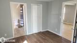 121 Walnut Street - Photo 14