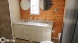 121 Walnut Street - Photo 17