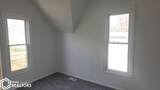 121 Walnut Street - Photo 30