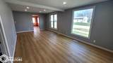 121 Walnut Street - Photo 7
