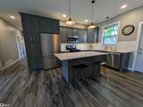 1610 7th Ave - Photo 3