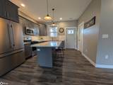 1610 7th Ave - Photo 4