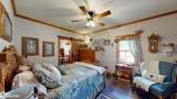 715 12th Street - Photo 16