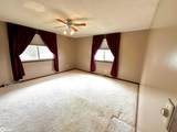 208 Franklin Avenue - Photo 35