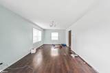 935 Spring Street - Photo 3