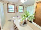 1009 Manor Drive - Photo 15