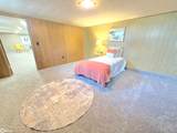 1009 Manor Drive - Photo 29