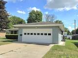 1009 Manor Drive - Photo 4