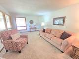 1009 Manor Drive - Photo 6