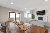 2405 Lakeview Court - Photo 11