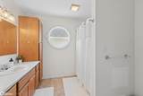 2405 Lakeview Court - Photo 20
