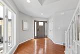 2405 Lakeview Court - Photo 5
