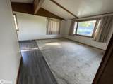 145 Grove Avenue - Photo 15
