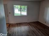 805 805 1/2 10th Av N Street - Photo 4