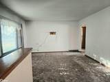 911 Polk Avenue - Photo 35