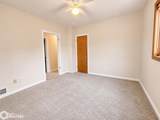 208 Lake St - Photo 8