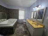 303 Irish Street - Photo 11