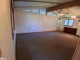 220 Main St - Photo 4