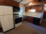 220 Main St - Photo 8