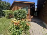 902 15th Street - Photo 2