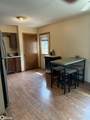 212 Greeley Avenue - Photo 5