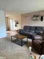 212 Greeley Avenue - Photo 7