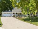 610 Monroe Court - Photo 1