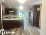 432 Center Street - Photo 4