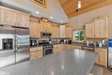 3353 Balsam Avenue - Photo 10