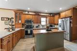 335 Henschen Street - Photo 10
