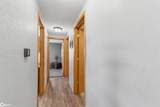 140 Seymour Avenue - Photo 22