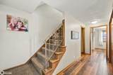 109 Lakeview Drive - Photo 3