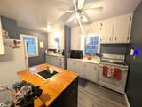 716 9th Ne - Photo 8