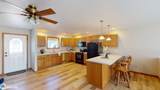227 Westview Dr S - Photo 6