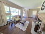 1748 Hillcrest Dr - Photo 9