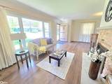 1748 Hillcrest Dr - Photo 10
