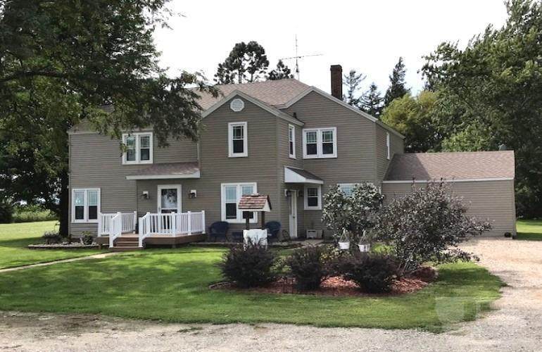2178 Mallard Avenue - Photo 1