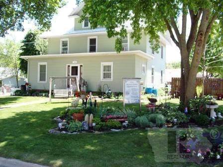 219 6th Avenue - Photo 1