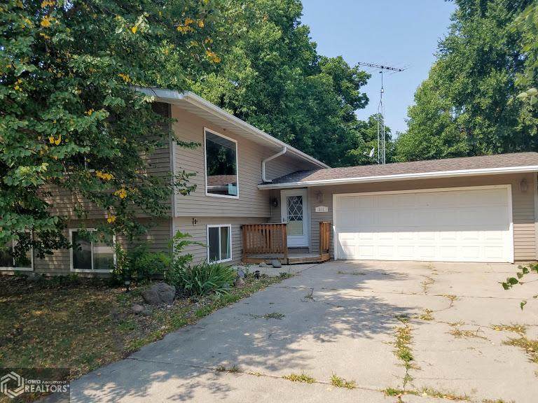 511 7th Street - Photo 1