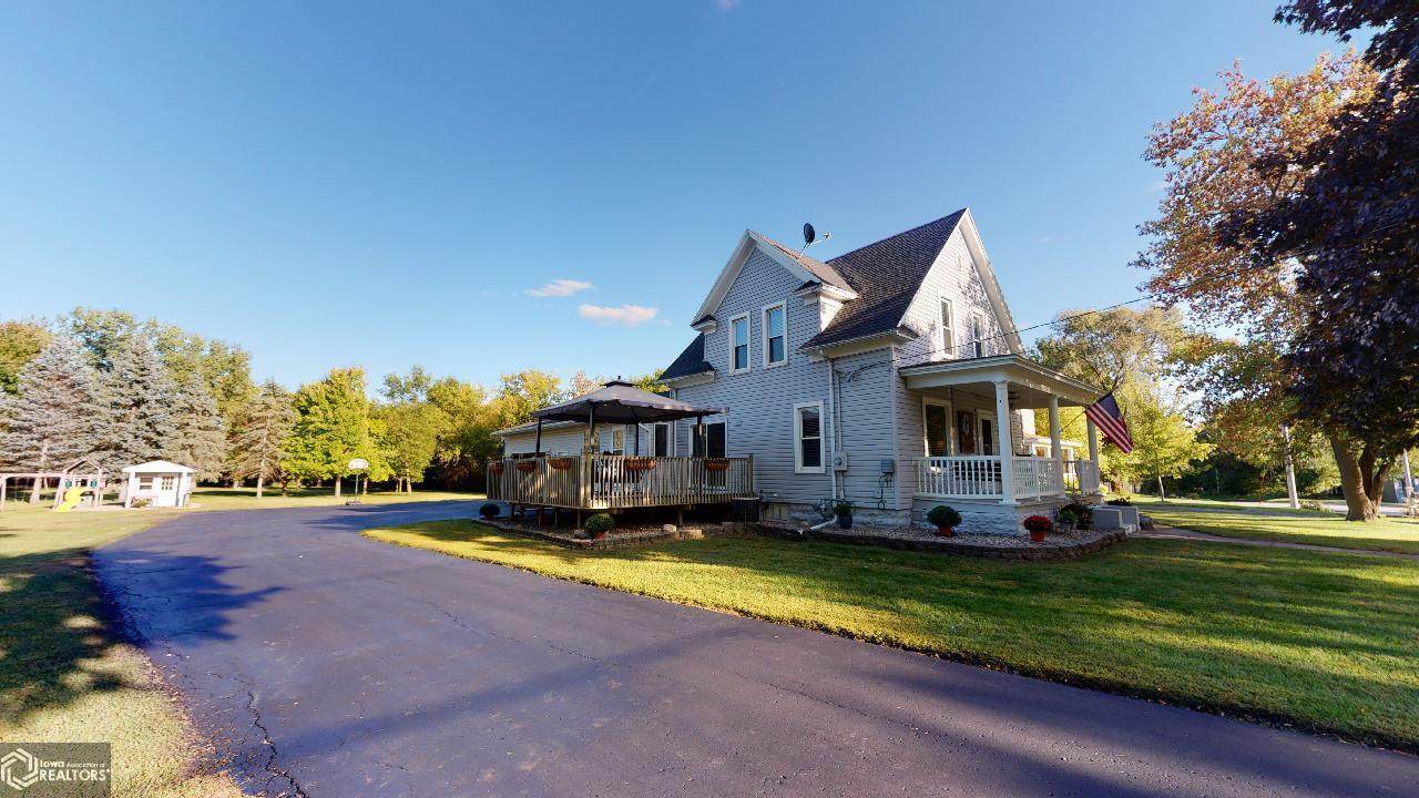 1431 Carolina Avenue - Photo 1