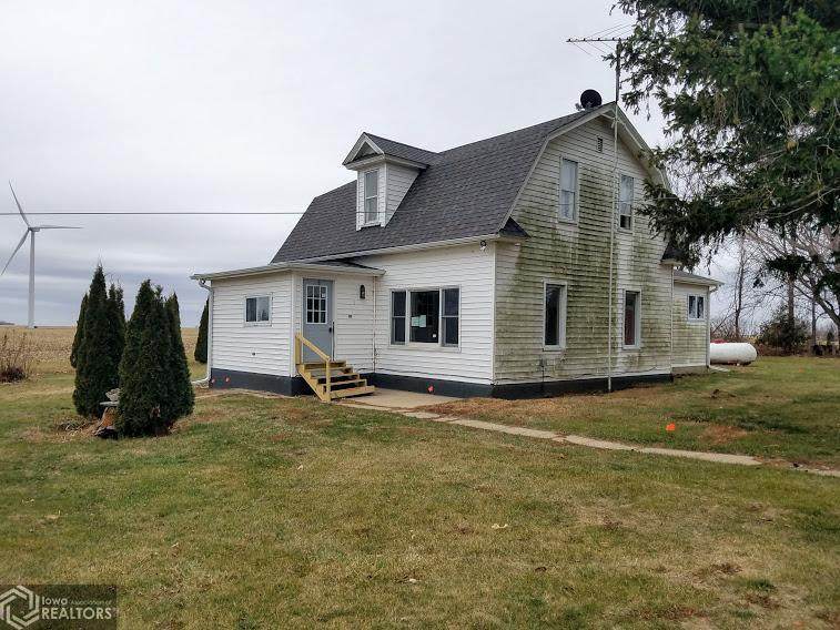 2233 Packard Avenue - Photo 1
