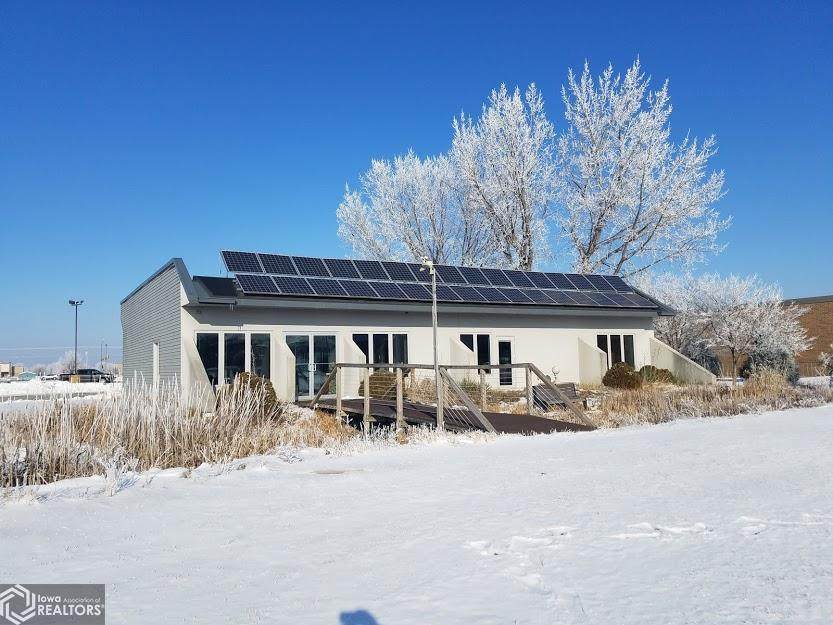524 Village Green Drive - Photo 1