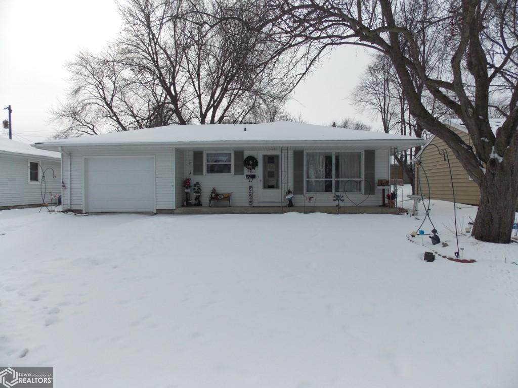 425 20th Street - Photo 1