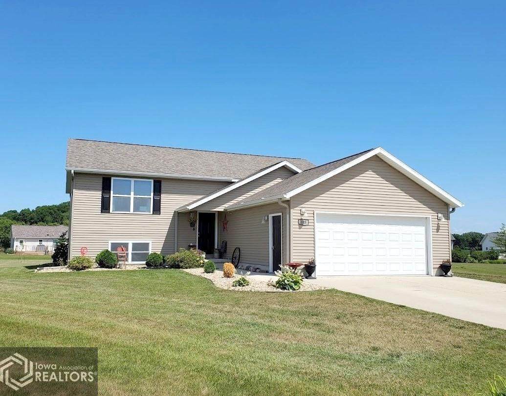 105 Cattail Drive - Photo 1