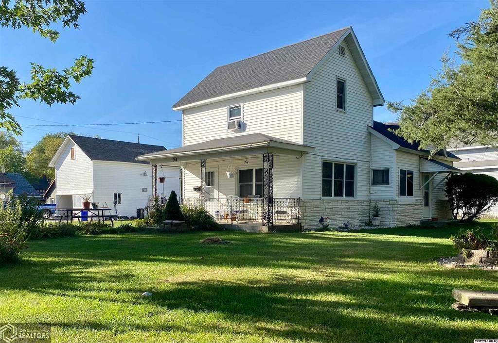608 1st Avenue - Photo 1