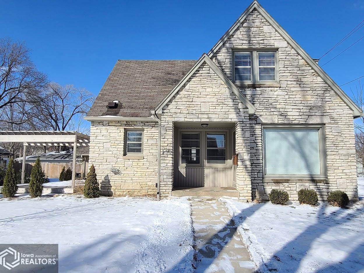330 State Street - Photo 1