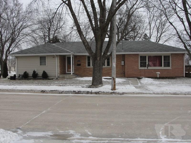 1451 Adams Avenue - Photo 1