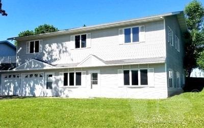 1208 S Washington Ct - Photo 1