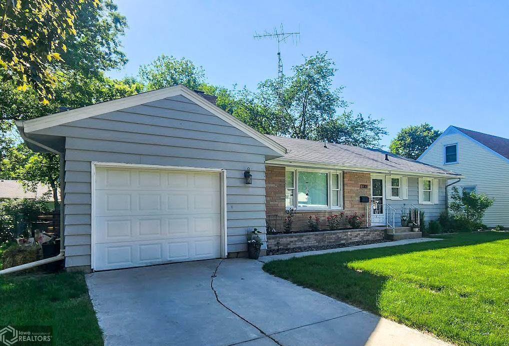 1301 Hampshire Avenue - Photo 1