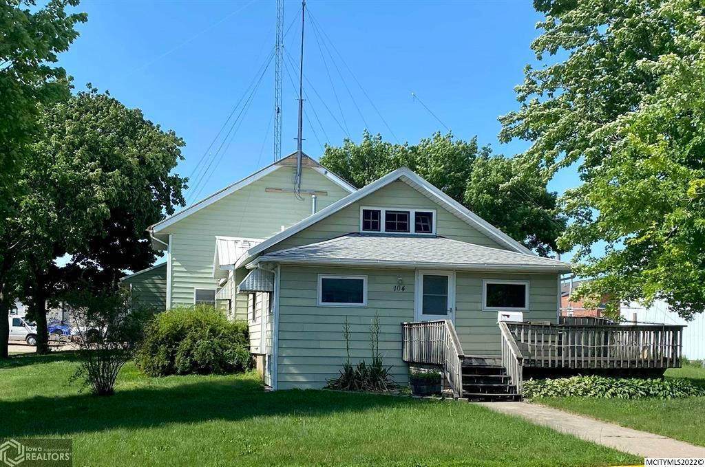 104 1st Avenue - Photo 1